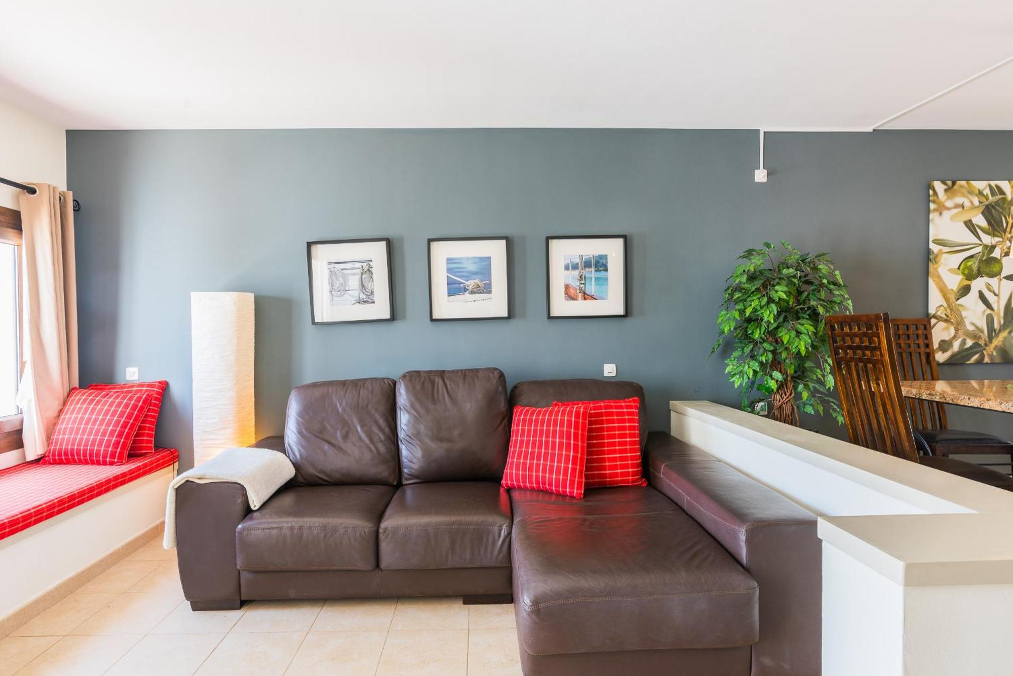 Apartment Porto Cari 6 *